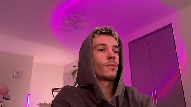 Jeremy1Scott live cam