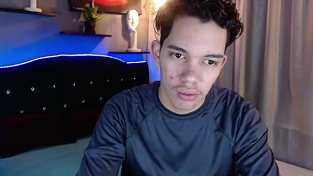 haku_nayro on Stripchat