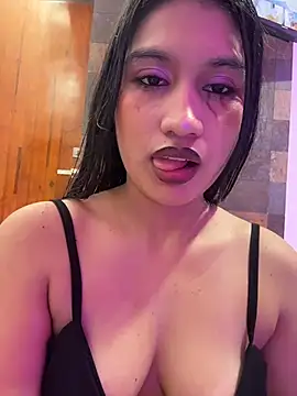 Webcam en directo de la chica RosieChell_
