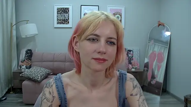 MarianBells live cam on StripChat