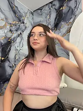 Kylie_sin_ live cam on StripChat