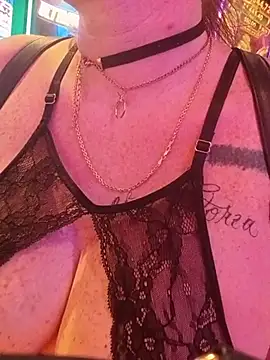 nakedgarbageperson's live cam