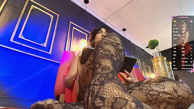 alexa_cruz__