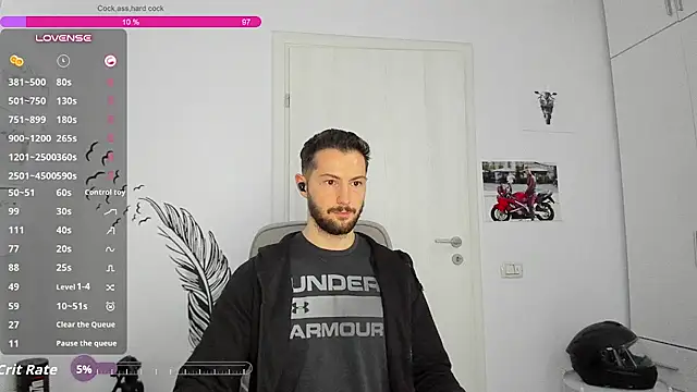 ZackFraser live cam on StripChat