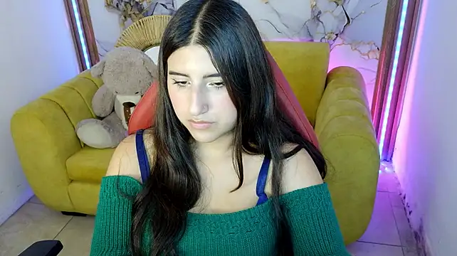 sofia_sweet_m live cam on StripChat