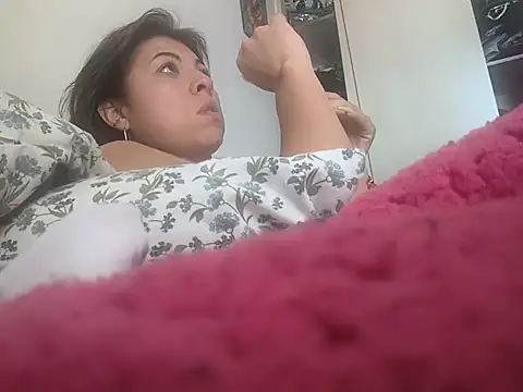 Anastacia_lasexy live cam on StripChat