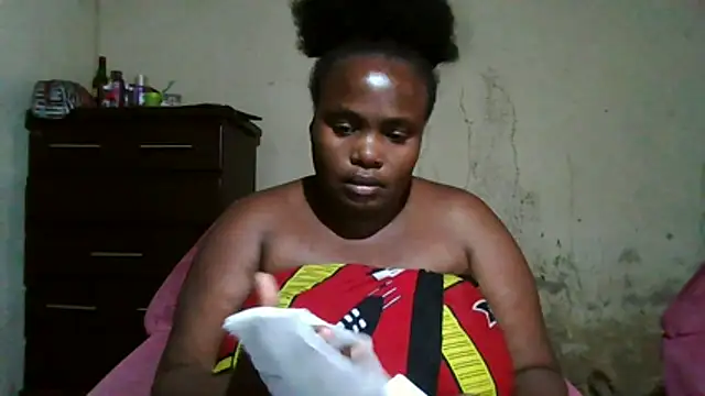 sexybigboobz live cam on StripChat
