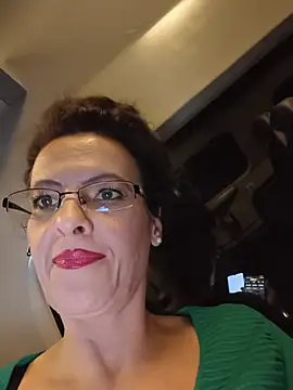 RebeccaNoble live cam on StripChat