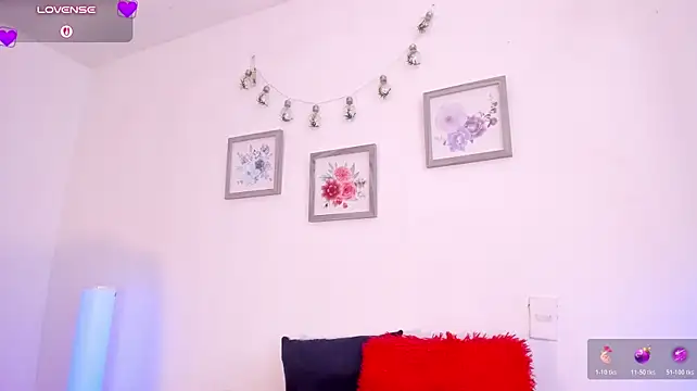 mely_rosse_ live cam on StripChat