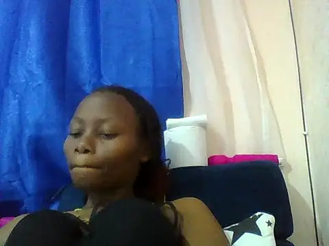 Jamo-luxe live cam on StripChat