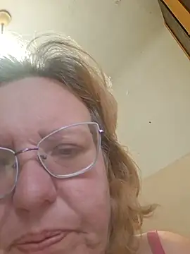 SonyaMarmeladx live cam on StripChat