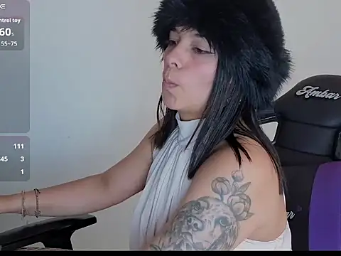 mia_lemarc