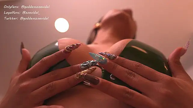GoddessZoeVidal_
