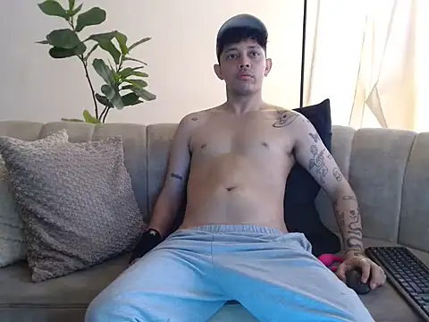 tonysexyboy live cam on StripChat