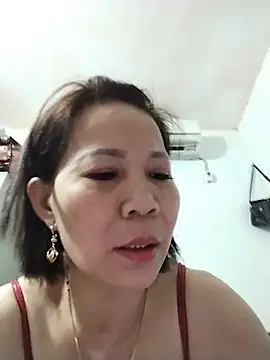 MYAMYA20 captura da sala ao vivo na Stripchat