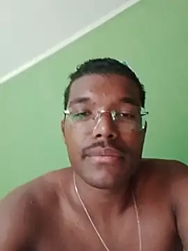 pauzudobr4 on Stripchat