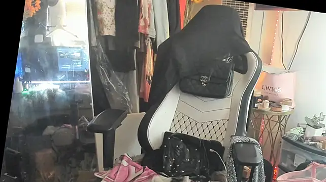 Motherbigbus webcam