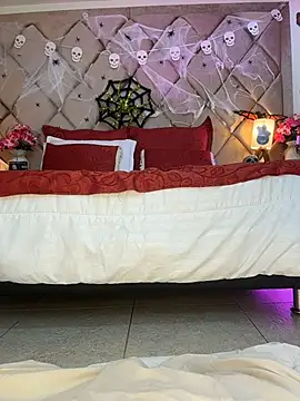 angelinaduvall (F young) - Ass clapping with sexydance and gape ass
