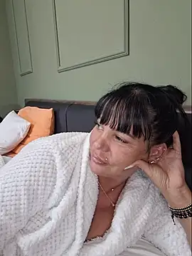 Ella_sweety00 webcam