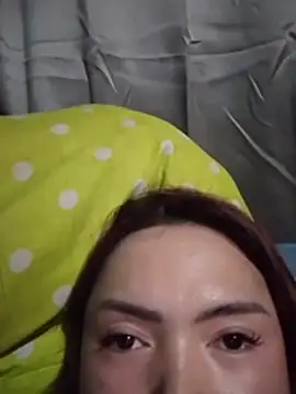 ur_babyjamella webcam