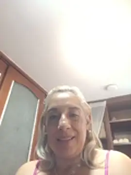MonserratGray live cam preview