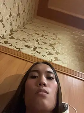 hottiegirl_lara