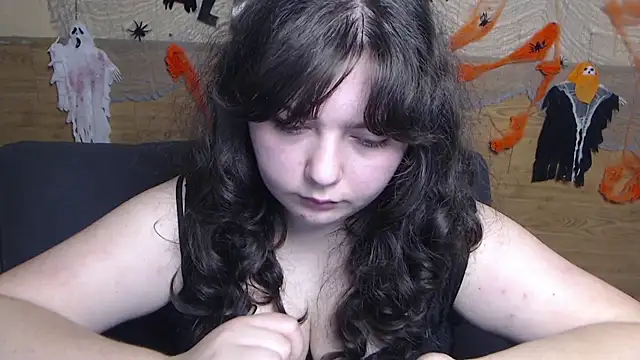 NeonilaLisova live cam on StripChat