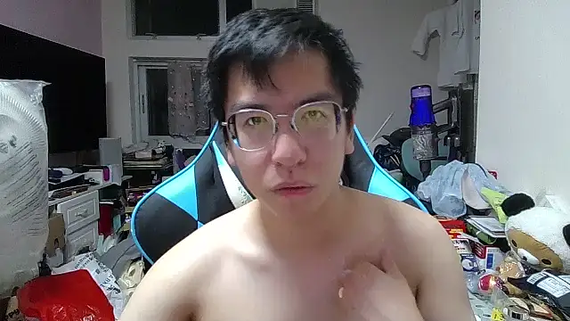 charlie_xdd live cam on StripChat