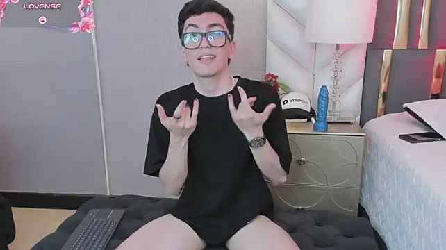GaelDuke live sex cam