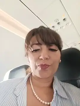 tata_sanz_ (G milf) - Let’s play in the travel  shhhhhh