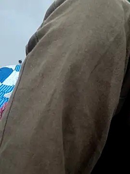 hothardfucker0 (Ask my age) - Nude me