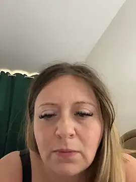 Poppyshaw_