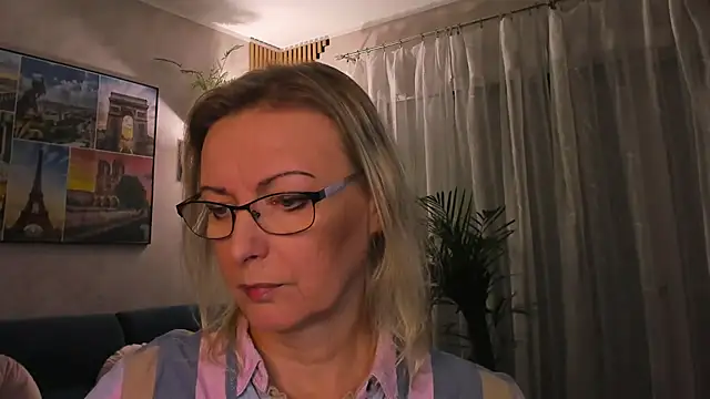 vanessa_chat live cam on StripChat