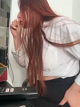 Nixfe live cam on StripChat