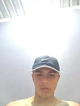 Miiloy live cam