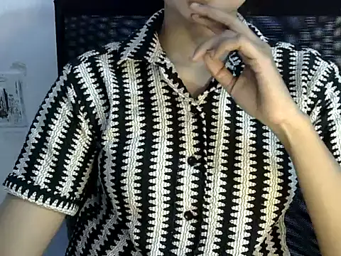 Shab_M live cam on StripChat