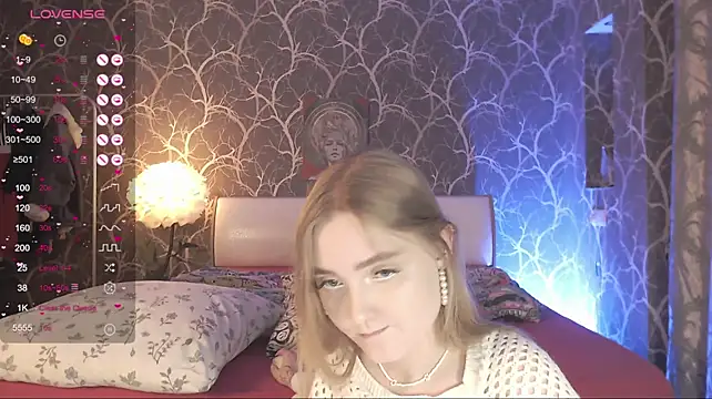 Live sex cam of MiaMiaMeow