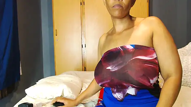 CreamyMilf_Juice01