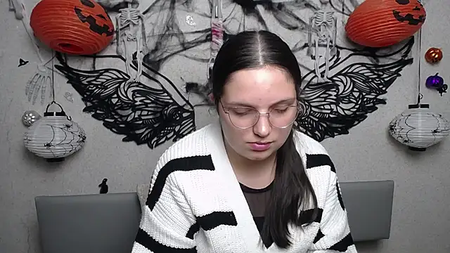 LeilaW00d