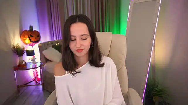 JennyMyLuv live cam on StripChat