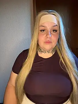 AmberMiller_official