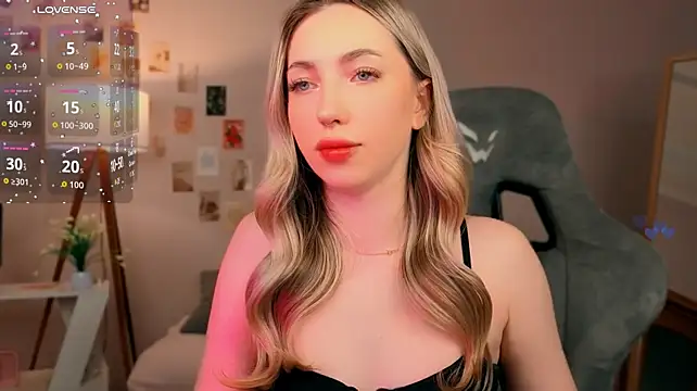 BellaLynny live cam on StripChat