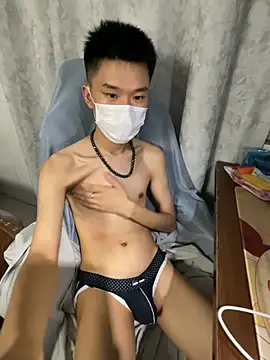 Zhang_yiovo live cam