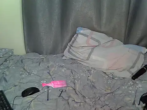 sexxyiris live cam on StripChat