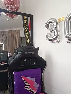 aurorasanchez_elegant (F young) - 🍆🤤SPIT ON MY DICK 🤤🍆