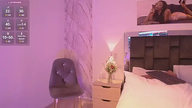 Vicky-Angel live cam on StripChat