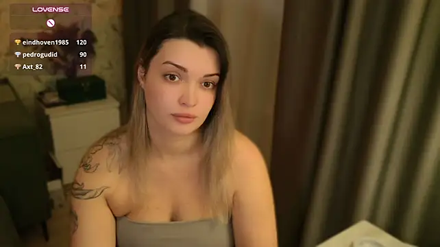 LadyDiLancaster live cam on StripChat