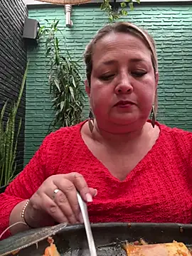 MartinaDoll_Brm live cam on StripChat