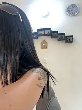 Jenn_Layton live cam on StripChat