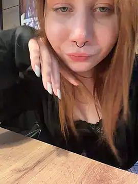 slaviccandy (F young) - pinch nipples + moan in KFC